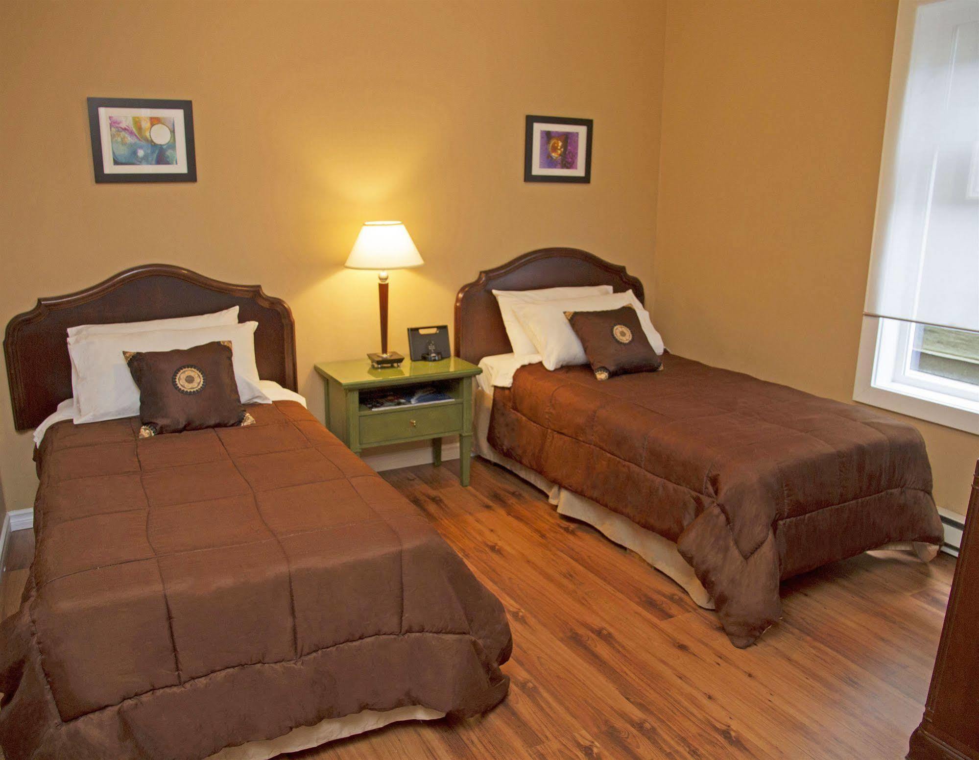 Hotel Squamish Luaran gambar